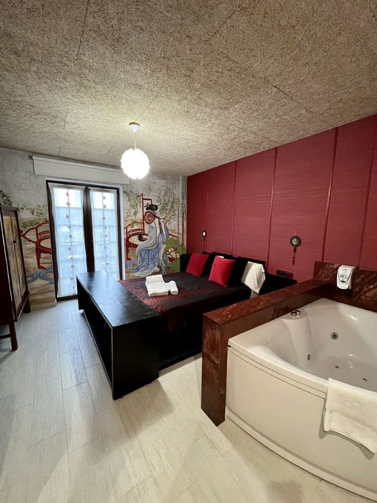 China - Habitación Temática - Posada La Leyenda - Cantabria