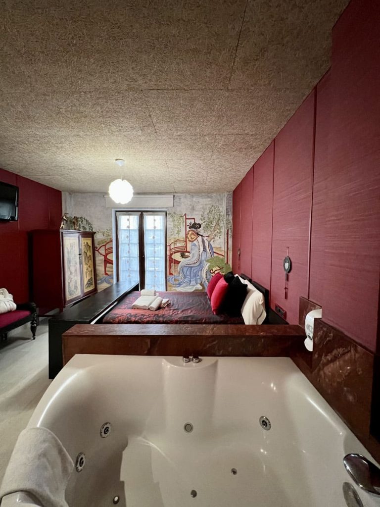 China - Habitación Temática - Posada La Leyenda - Cantabria