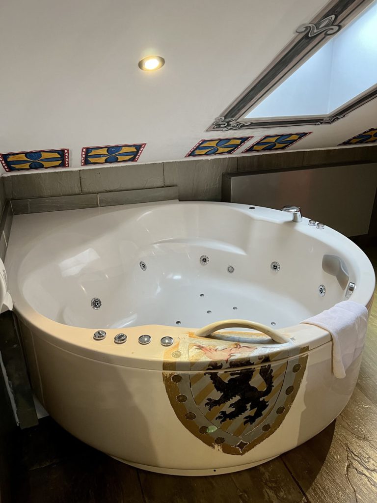 Medieval - Habitación Temática - Posada La Leyenda - Cantabria