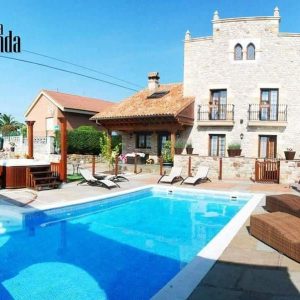 donde alojarse en santillana de mar